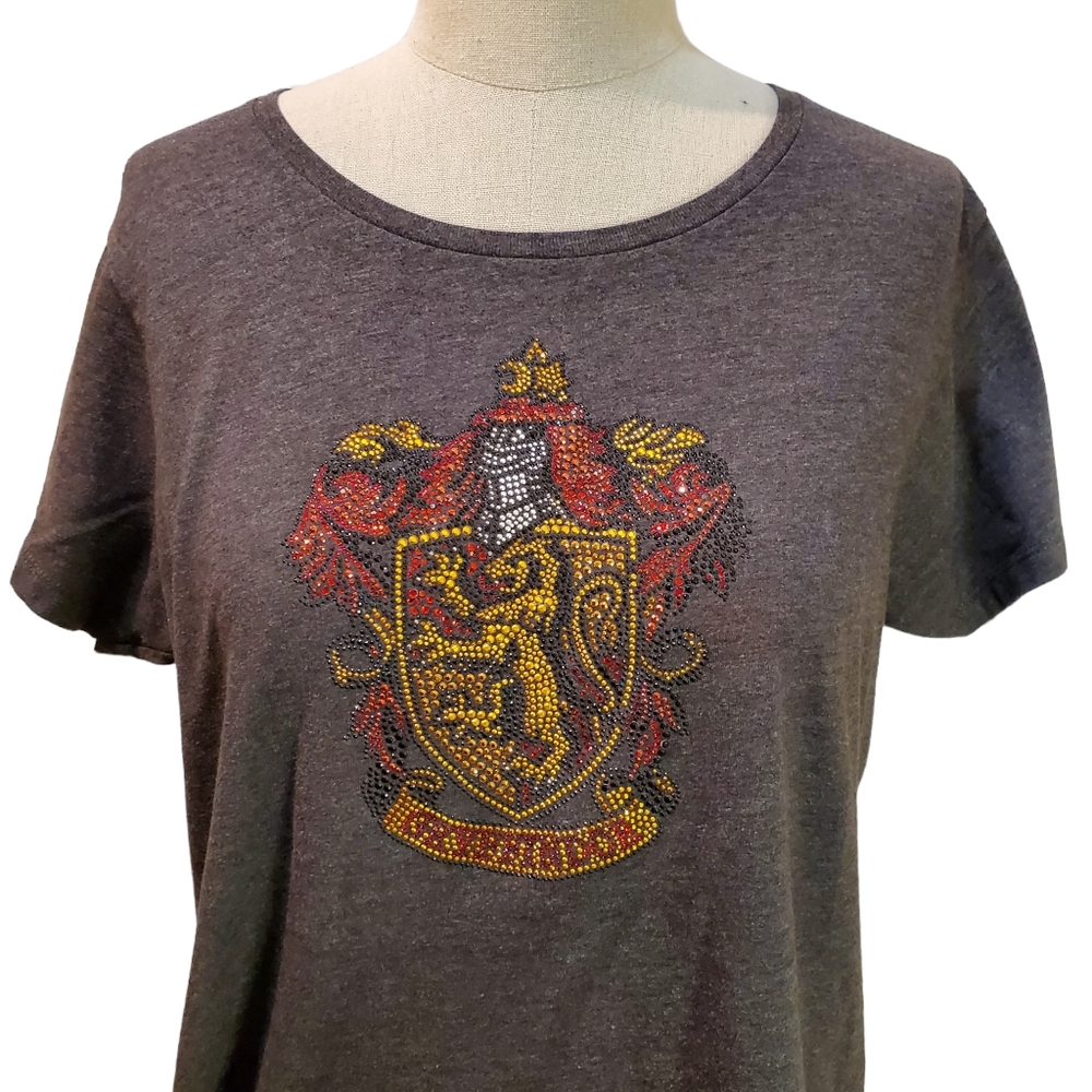 Universal‎ Studios Harry Potter Gryffindor Glittery Top Size L